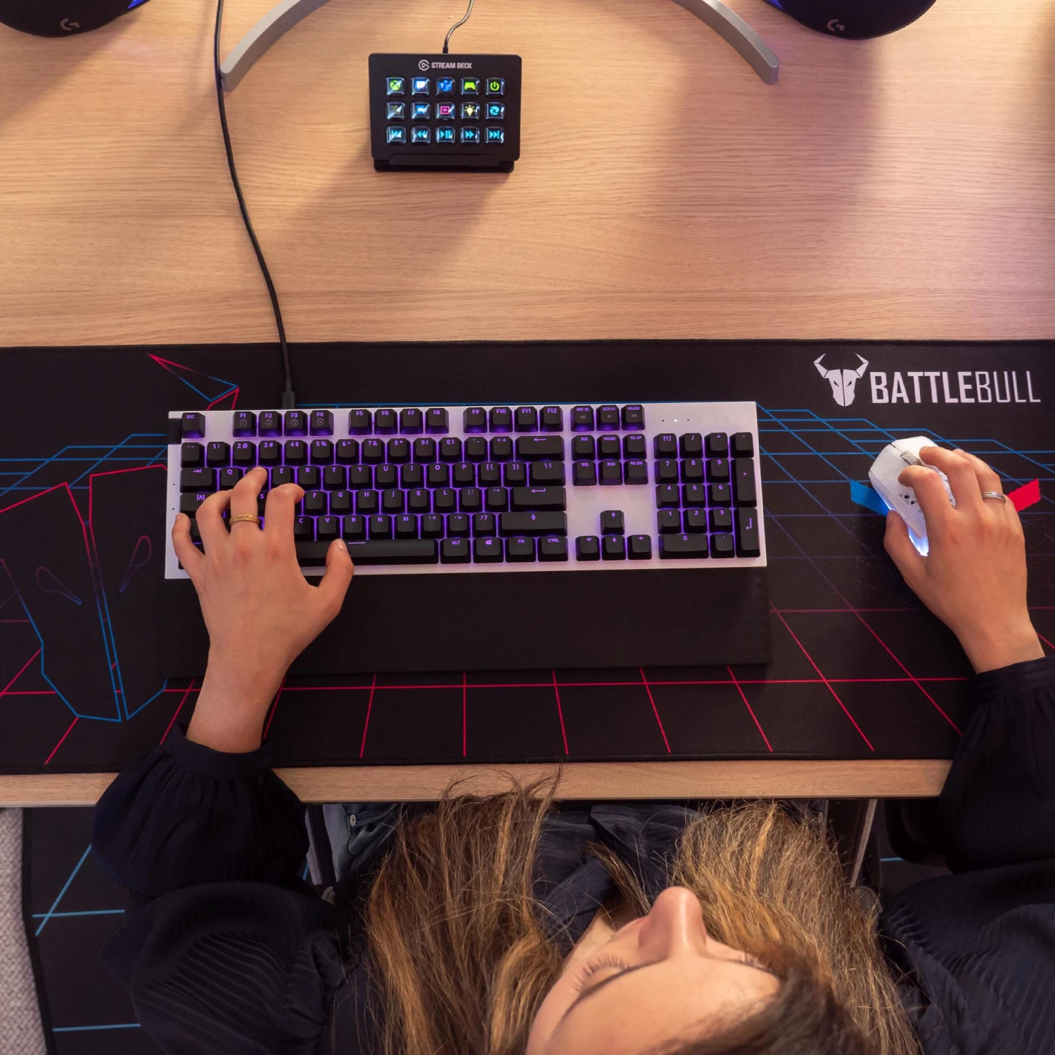 BattleBull Grid Extended Mousemat - Image 8